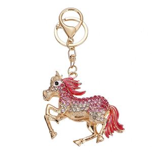 Divertido y creativo llavero de coche con dije de caballo corriendo de metal con incrustaciones de diamantes, colgante de lujo para bolso, llavero de coche de dibujos animados - Product Image 5