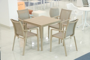 <span class=keywords><strong>Table</strong></span> <span class=keywords><strong>et</strong></span> chaises en PP résistantes aux intempéries <span class=keywords><strong>et</strong></span> bon marché, ensembles de tables en plastique durables pour restaurants, mariages, cafés, banquets <span class=keywords><strong>et</strong></span> plages - Product Image 3