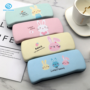 Estuche rígido de PU de buena calidad con logotipo personalizado para gafas Estuche óptico antipresión Estuche portátil para anteojos Elegante <span class=keywords><strong>y</strong></span> asequible - Product Image 1