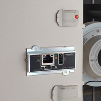 La carte de gestion réseau AP9547 permet une surveillance et une gestion à distance critiques de Easy UPS en stock MOQ1