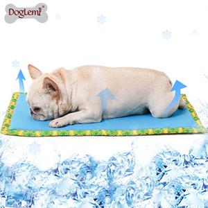Tapis de refroidissement Offre Spéciale Incrustation de mousse à mémoire de forme Tapis de confort d'été pour chien de refroidissement - Product Image 1