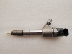 Injecteur Common Rail 0445110293 pour moteur <span class=keywords><strong>Greatwall</strong></span> 4cyl.-2.8L TC - Product Image 2