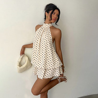 PRETTY STRAPS Nouvelle collection été 2026 Robe de vacances rayée à décolleté plongeant en V, dos nu, sans manches et à col licou, très vendue