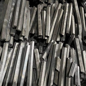 Briquettes de charbon de bois de sciure de bois de qualité restaurant, fabriquées à la machine, longue durée de combustion, sans fumée, à haute valeur calorifique pour - Product Image 5