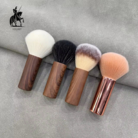 Nuevo Cepillo de Alta Gama con Mango de Nogal para Productos de Belleza, Polvo Suave, Maquillaje y Limpieza de Uñas
