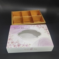 Sakura Window Drawer Mooncake Box, 6-vakjes gouden voering gebakken geschenkverpakking voor het Mid-Autumn Festival