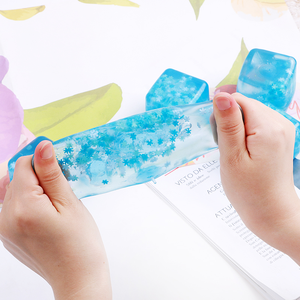 Nuevas bolas de estrés <span class=keywords><strong>Cubo</strong></span> de hielo <span class=keywords><strong>grande</strong></span> Fidget Juguetes Sensory Squeeze Toy TPR Bolas descomprimidas - Product Image 6