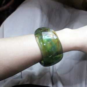 Bracelets acryliques en résine colorée pour femmes bijoux de mode faits à la main bracelets élégants légers pour un usage quotidien - Product Image 3