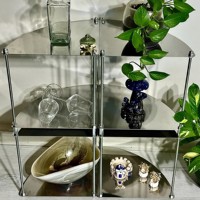 Étagère modulaire en acier inoxydable brossé minimaliste OEM, étagère d'angle en métal à plusieurs niveaux pour le salon, étagère de rangement