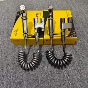 Offre Spéciale Portable haute pression Double sortie salle <span class=keywords><strong>de</strong></span> <span class=keywords><strong>bain</strong></span> Bidet pulvérisateur ensemble coin nettoyage toilette pour appartement - Product Image 3