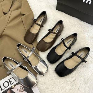 รองเท้าแฟลตผู้หญิงรุ่นใหม่ปี 2026 - รองเท้าลำลองคุณภาพสูงขายดีที่สุด สวมใส่สบาย กันลื่น ดีไซน์สวยหรู - Product Image 2