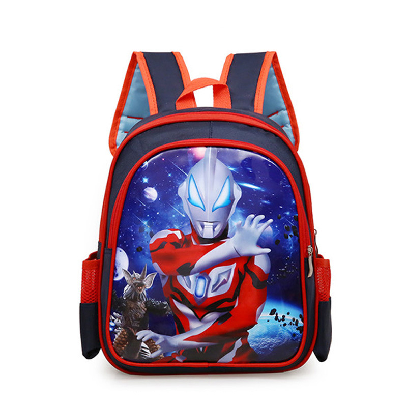 สีน้ำเงินเข้มสาม