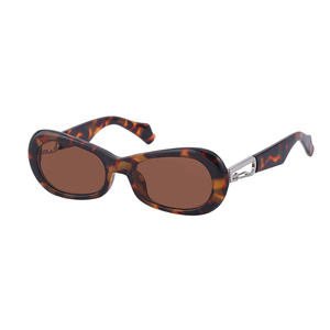 Nouvelles lunettes de soleil pour femmes avec chaîne, petite monture, protection UV400, matériau PC, noires, tendance, pour le voyage et la conduite - Product Image 5