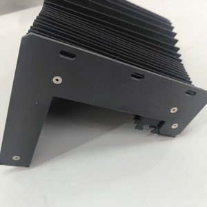 Telescopic <span class=keywords><strong>CNC</strong></span> tuyến tính hướng dẫn tuyến tính bụi bìa dưới đây bao gồm - Product Image 2