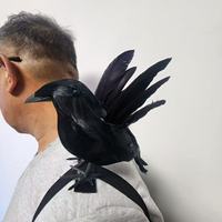 Décoration d'Halloween en fausses plumes de corbeau noir à porter sur l'épaule, faite à la main