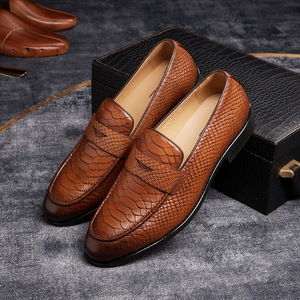 Mocasines y Zapatos de Cuero de Alta Gama para Hombre, Zapatos Formales para Bodas, Banquetes y Negocios, Hechos a Mano, Elegantes y Cómodos - Product Image 2