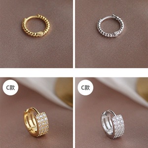 <span class=keywords><strong>Pendientes</strong></span> de Aro Redondos de Plata de Ley 925 para Mujer, <span class=keywords><strong>Brillantes</strong></span> con Circonitas, Oro, Plata, Perlas, Joyería Moderna y Bonita, Regalos para Bodas y Fiestas, Chapados en Oro - Product Image 4