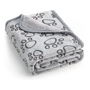 Özel Pawprint köpek battaniyesi çoklu senaryolar kaliteli yumuşak peluş rahat evcil hayvan battaniyesi atar