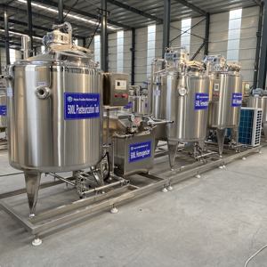 Équipement de fabrication de <span class=keywords><strong>yaourt</strong></span> simple à haute efficacité ; Fournisseur direct d'usine de lignes de production de <span class=keywords><strong>yaourt</strong></span> à la fraise. - Product Image 1