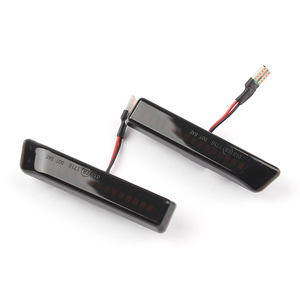 Feux de position latéraux d'aile avant séquentiels à lentille fumée ADT compatibles avec les feux de position latéraux à LED de la série 3 E36 X5 E53 ambre - Product Image 3