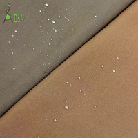 Vente en gros 155GSM Fonction imperméable Polyester Tissu 100% Polyester Tissu pour veste d'extérieur