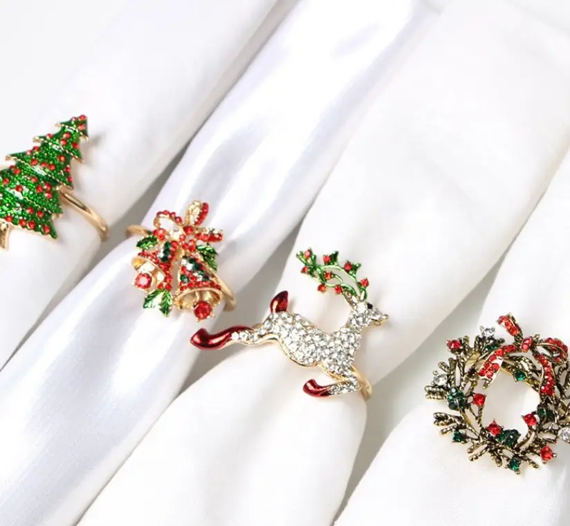Servilletas doradas de lujo para Navidad, guirnalda de alce, árbol de Navidad, anillos de copo de nieve, decoración de Hotel, soporte de Metal para servilletas