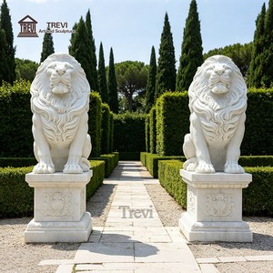 Statue de lion en marbre grandeur nature TREVI, <span class=keywords><strong>prix</strong></span> sur mesure, paire de lions de style occidental pour la décoration d'entrée de villa ou de voie d'accès - Product Image 1