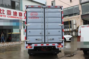 Camion de <span class=keywords><strong>livraison</strong></span> de marchandises fermé tout temps électrique 4x2 400KM avec système de commande vocal - Product Image 5