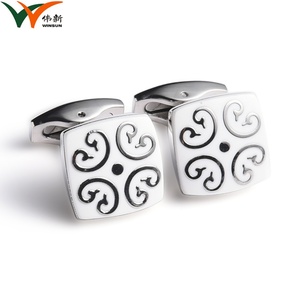 Mancuernillas Ecológicas con Logotipo de Esmalte Duro con Patrón de Simetría Cuadrada - Product Image 2