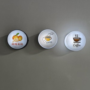 Nouvel autocollant magnétique carré en plastique ABS pour réfrigérateur, design écologique personnalisé pour la publicité promotionnelle - Product Image 3