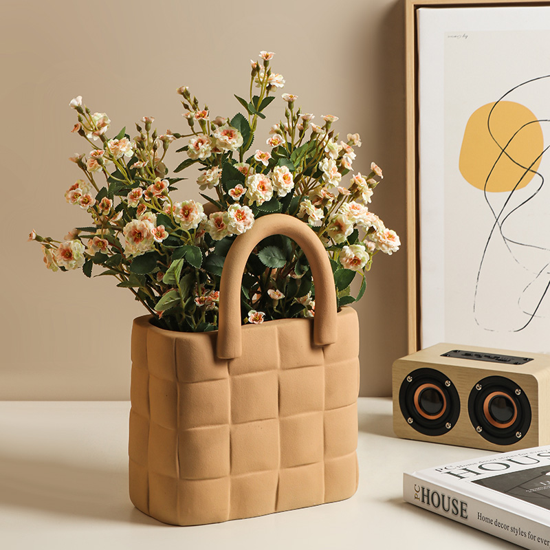 Modern Bag Vase Ceramic Vases Chinese Style Simple Designed Porcelain flower vase