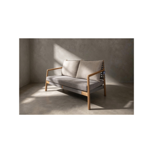 Un sofá de 2 plazas con cojines de felpa y un diseño elegante, perfecto para realzar el estilo y la comodidad de la habitación. - Product Image 1