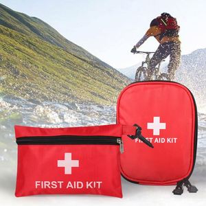 Trousse de premiers secours d'urgence professionnelle compacte personnalisable avec logo pour l'extérieur, idéale pour la voiture, les voyages et la formation - Product Image 5