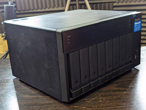 QNAP TVS-h874 NAS โปรเซสเซอร์ Intel Core i5-12400 รุ่นที่ 12 แบบ 6 คอร์ 12 เธรด  8 ช่องใส่ฮาร์ดดิสก์  ระบบจัดเก็บข้อมูลแบบเน็ตเวิร์ก รุ่น TVS-h874-i5-32G Tvs-h874-i5-32g - Product Image 3