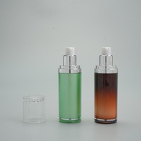 Flacon pompe sans air personnalisé en PP de 15 ml, 30 ml, 50 ml pour sérum de soin de la peau, idéal pour les soins personnels et cosmétiques
