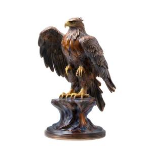 Statue/<span class=keywords><strong>figurine</strong></span>/sculpture de faucon de Cooper's en résine, cadeau et artisanat d'animaux de table en polyrésine personnalisés pour la maison et le bureau - Product Image 1