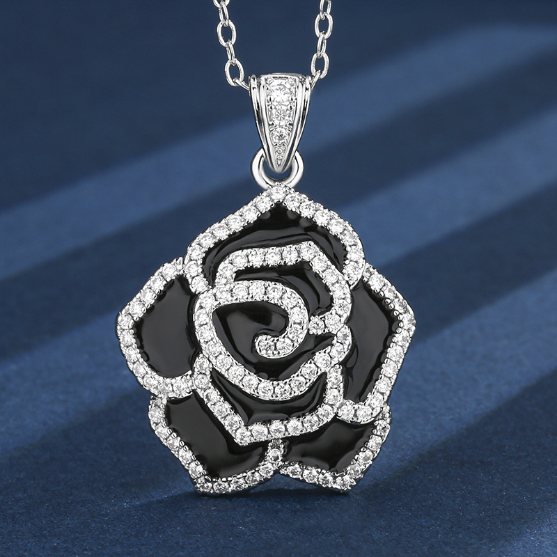 White Plated Pendant with chain