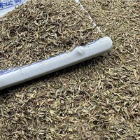 Thym séché naturel, sans soufre, matière première d'épices (piment de la Jamaïque) pour la cuisine occidentale, la pâtisserie, les tisanes et l'encens