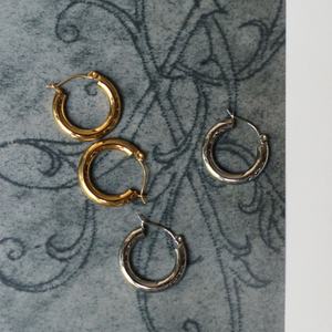 ต่างหูห่วงสแตนเลสสตีลชุบทอง 18K PVD รูปทรงเรขาคณิต ไม่ลอก ไม่ดำ กันน้ำ ป้องกันอาการแพ้ สำหรับผู้หญิง - Product Image 2