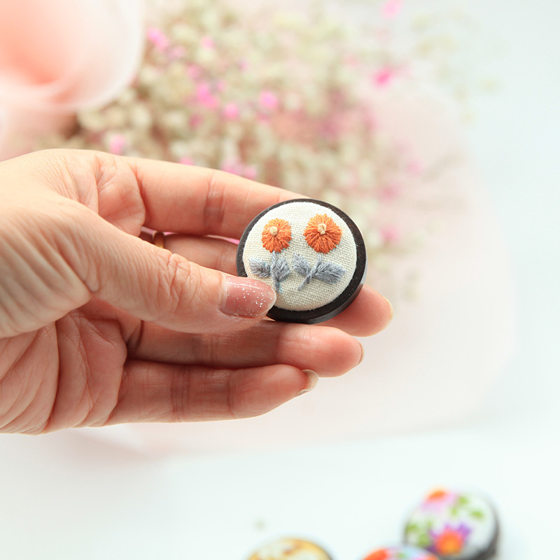 Wooden brooch-yuan qiu 7cm-bamboo style embroidered hoop-35mm di