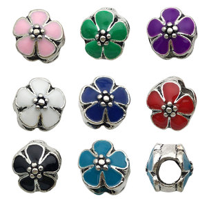 Perline con bordo incrociato bracciale Dora Big Hole fai da te accessori fiore antico argento pesca cuore - Product Image 1