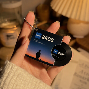 Llavero Mini CD Inteligente NFC Programable con <span class=keywords><strong>Foto</strong></span> Personalizada y Colgante con Enlace a Canción - Product Image 3