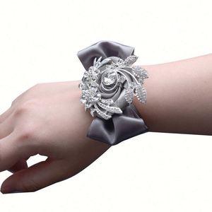 Boutonnière de poignet rose faite à la main, ensemble de corsages artificiels, fleur de main pour la mariée pour mariage - Product Image 3