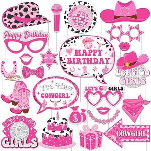 24 Piezas de Accesorios para Fotomatón con Temática del Oeste, Decoraciones para Bodas y Fiestas de Cumpleaños, Artículos para Fiestas de Chicas - Product Image 1