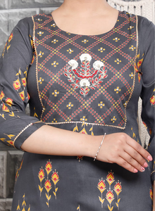 Best Selling Cotton Straight Kurti Set with Pocket Printed Ethnic Wear Casual Daily Wear Kurta <b>Pant</b> Dupatta Set For Women - Product Image 3