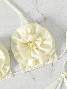 Bikini blanco de Fantasía Floral de JSN con detalles embellecidos colección de trajes de baño para mujer - Product Image 5