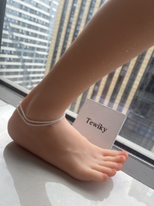 Tewiky Pulseras de Tobillo para Mujer, Juego de Cadenas Delicadas Ajustables en Capas, Tornozaletas Apilables Impermeables, Regalo de Verano para la Playa - Product Image 4