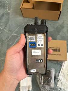 Radio Bidireccional MOTOROLA R7 NKP DMR, Radio Digital Portátil UHF VHF, Walkie-Talkie de Largo Alcance, Radio Móvil DMR, Intercomunicador Bidireccional R7 - Product Image 3