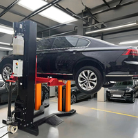 Le plus populaire bras réglable de levage hydraulique de voiture à un poteau portable capacité de 2500kg pour les garages ascenseur de véhicule mobile ascenseur de voiture