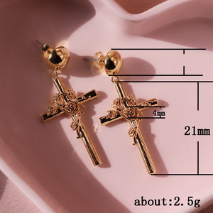 Pendientes de flor de rosa para mujer, elegantes accesorios florales de moda para fiestas y uso diario - Product Image 2